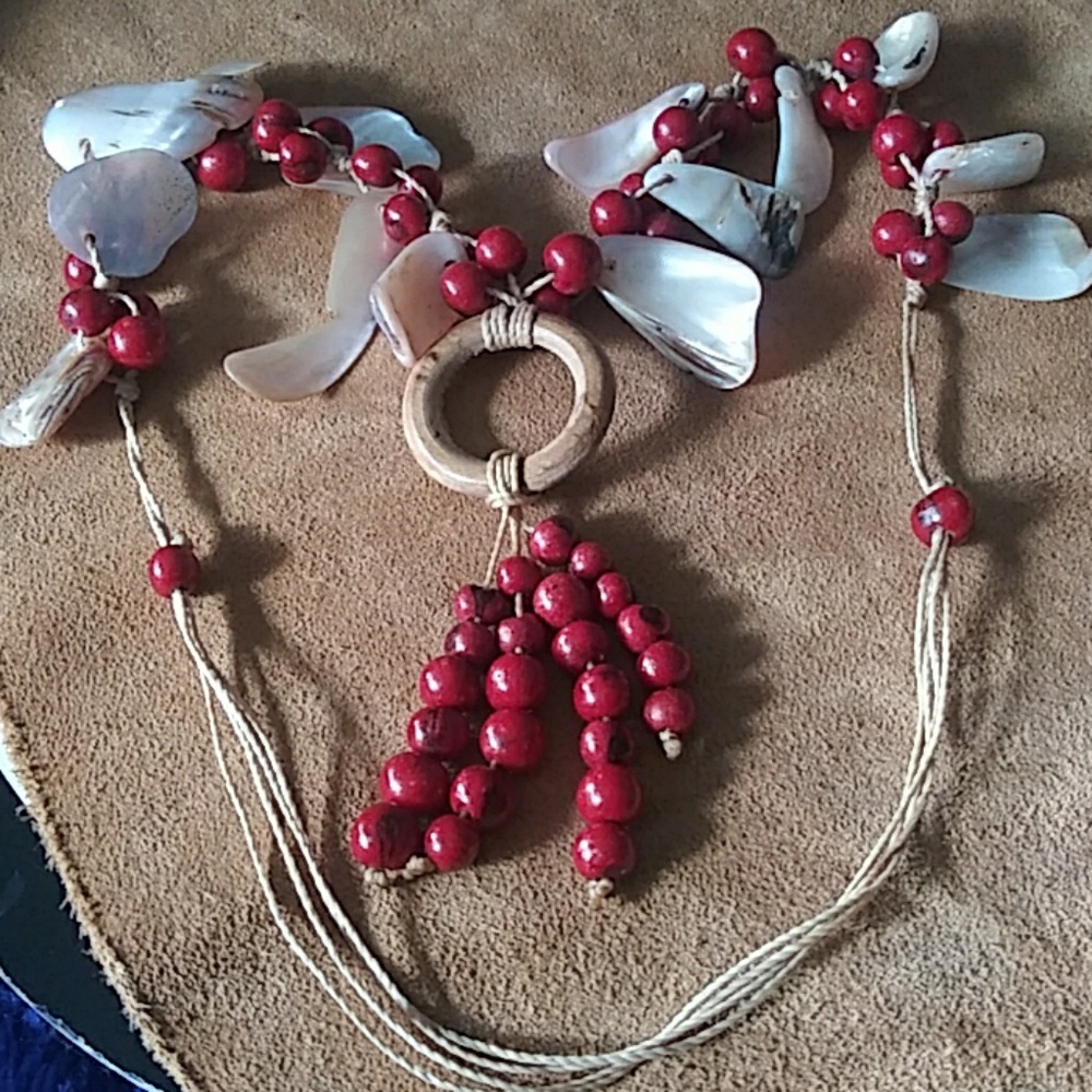 Red Shell Necklace